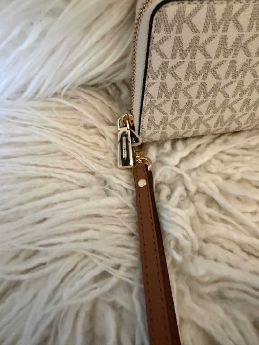 Michael Kors Signature Wristlet Wallet in Vanilla/Tan - Picture 10 of 16